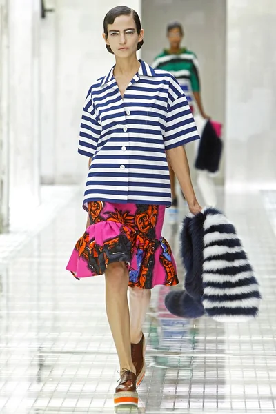 Look 20